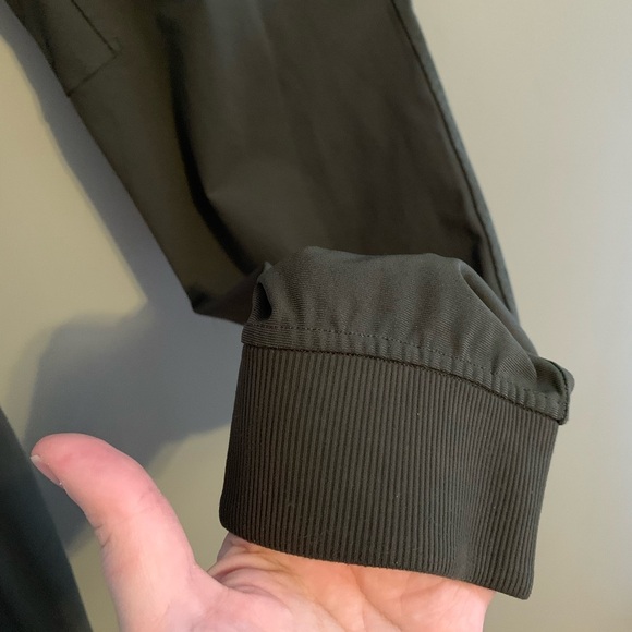 Lululemon Men’s ABC jogger pants in army green size XS EUC - Picture 6 of 8